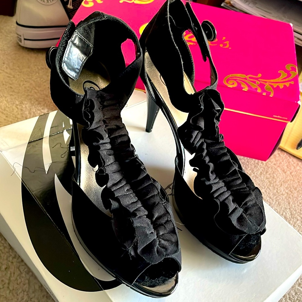 Suede look, very elegant and comfortable SIZE 10